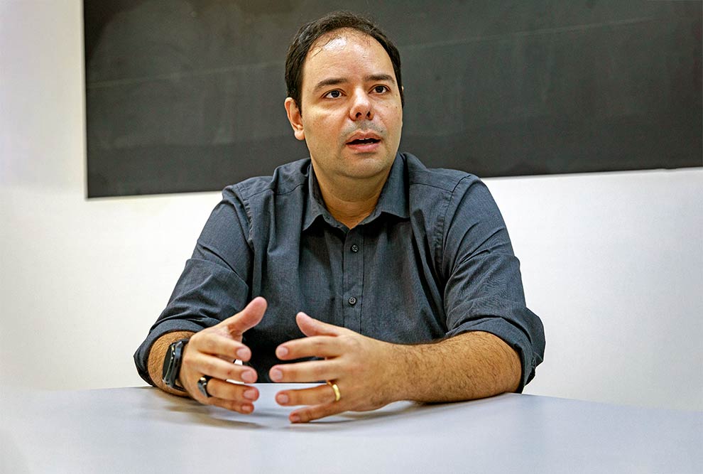 O professor Raphael Suppino, coordenador do NDE: reformulação vai solucionar o problema da compartimentalização do conhecimento existente no currículo tradicional