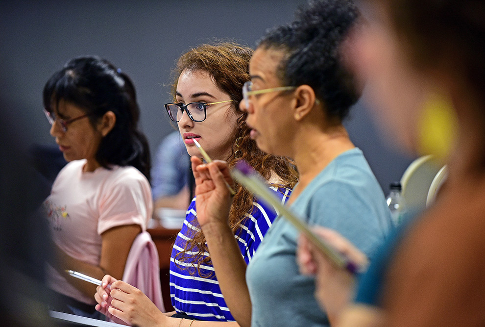 O maestro conta ter elaborado um programa propositadamente diverso, que inclui canções para coro a quatro vozes em alemão, espanhol, francês e inglês