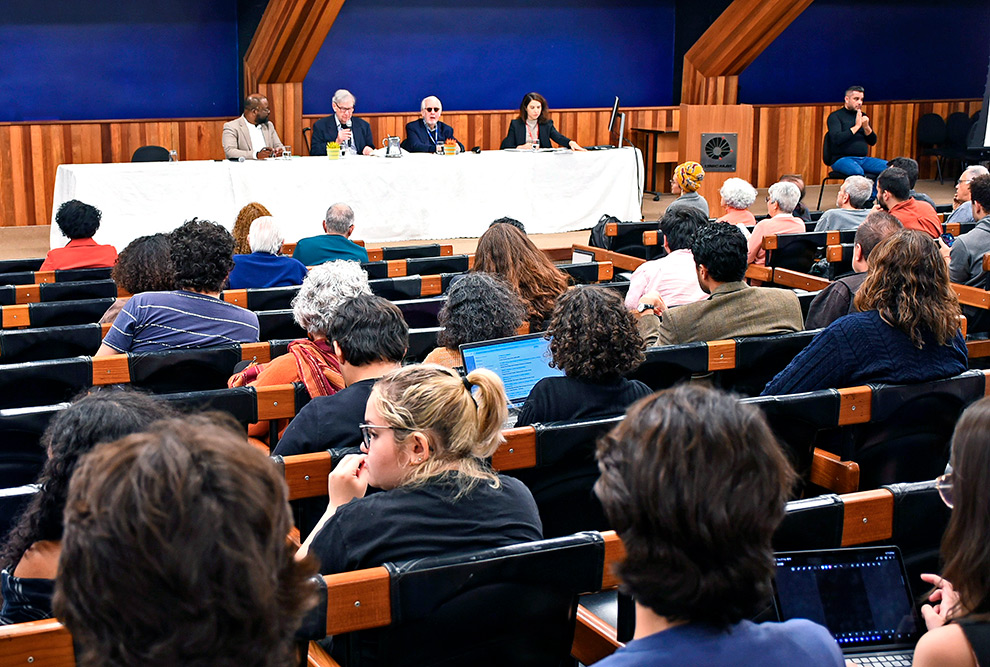 Fórum contou com a presença dos fundadores do AEL Michael Hall e Paulo Sérgio Pinheiro 