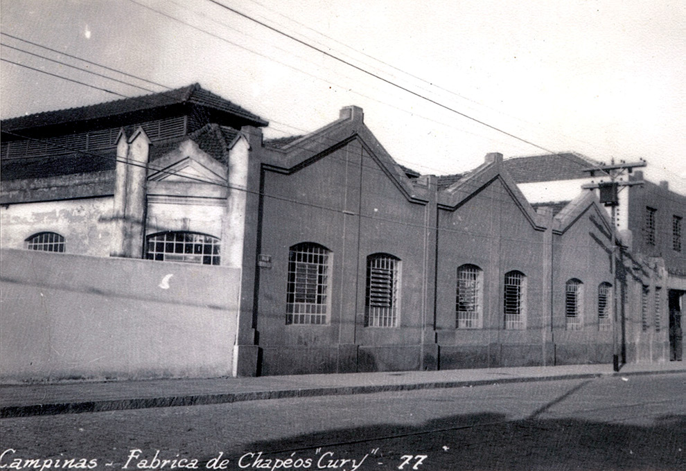 Fábrica dos Chapéus Cury na década de 1960