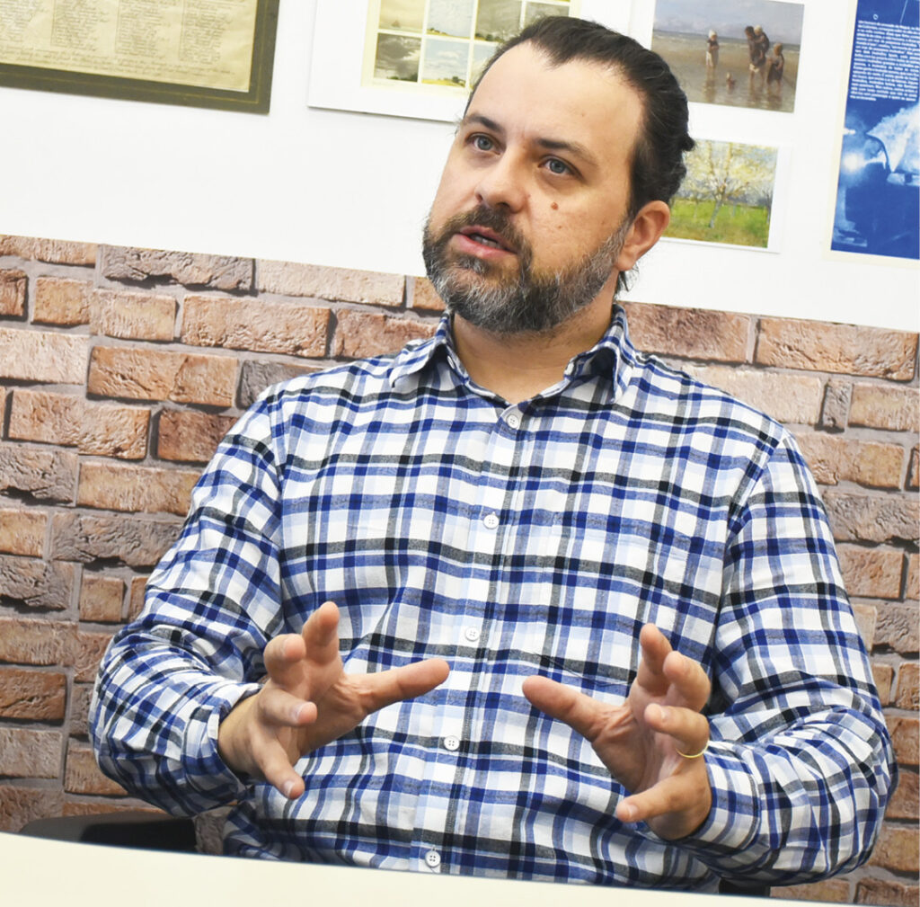 O professor Jean Carlos Hochsprung Miguel: agenda comum de pesquisa e maior entendimento sobre informações climáticas