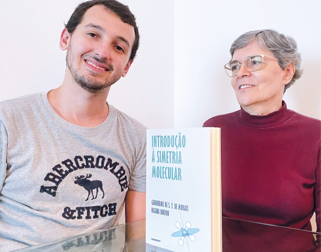 Guilherme de Souza Tavares de Morais e Regina Buffon, autores do livro: obra oferece uma visão integrada, do básico ao intermediário