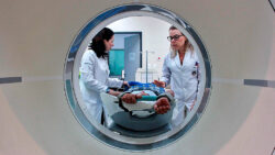 Agência Fapesp Cepid CancerThera passa a contar com recursos de IA e biópsia guiada
