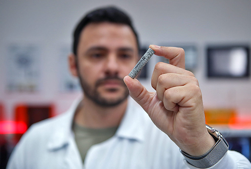 A Polaris desenvolve polímeros e dispositivos microfluídicos à base de nanomateriais para facilitar, com precisão, a realização de pesquisas de alta complexidade