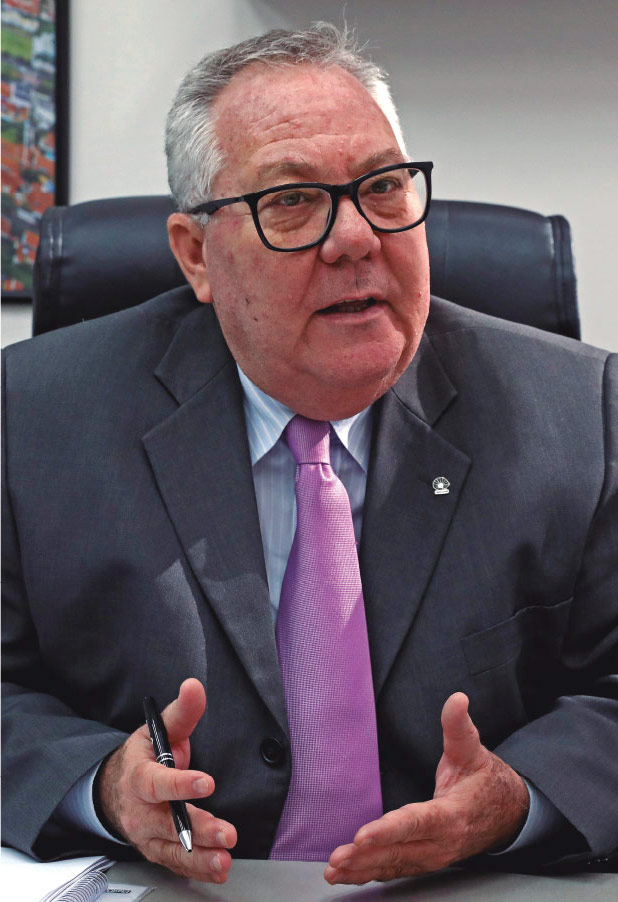 O reitor Paulo Cesar Montagner: “O debate deve ser sempre o mais amplo possível, para que possamos dar passos à frente preservando as conquistas alcançadas”