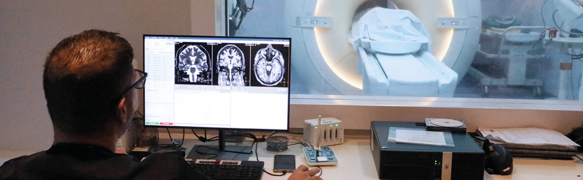 Man_Neuroimagem_AMP_9803