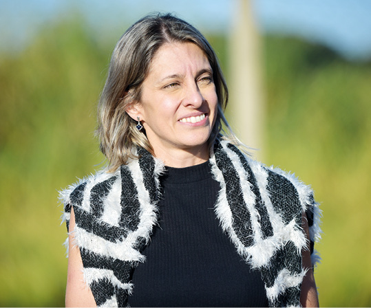 Bruna Moraes, orientadora da pesquisa: a decomposição da vinhaça no solo libera gases do efeito estufa