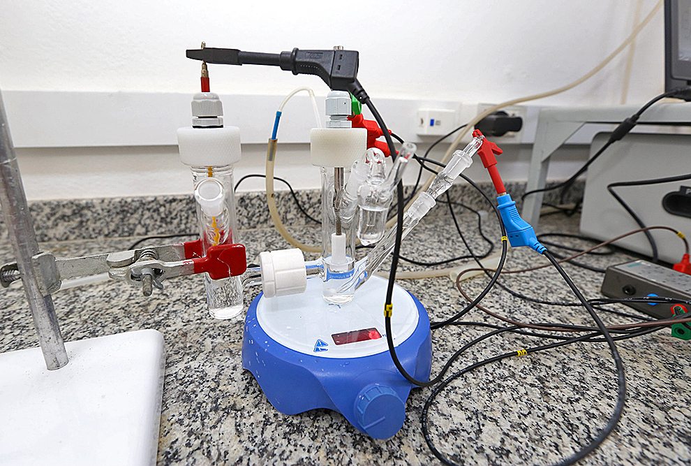 Tecnologia converte o nitrato em amônia, reduzindo o impacto ambiental da produção