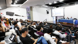 Belluzzo e Mello são homenageados pelos 50 anos de suas teses, que se tornaram referências na economia brasileira